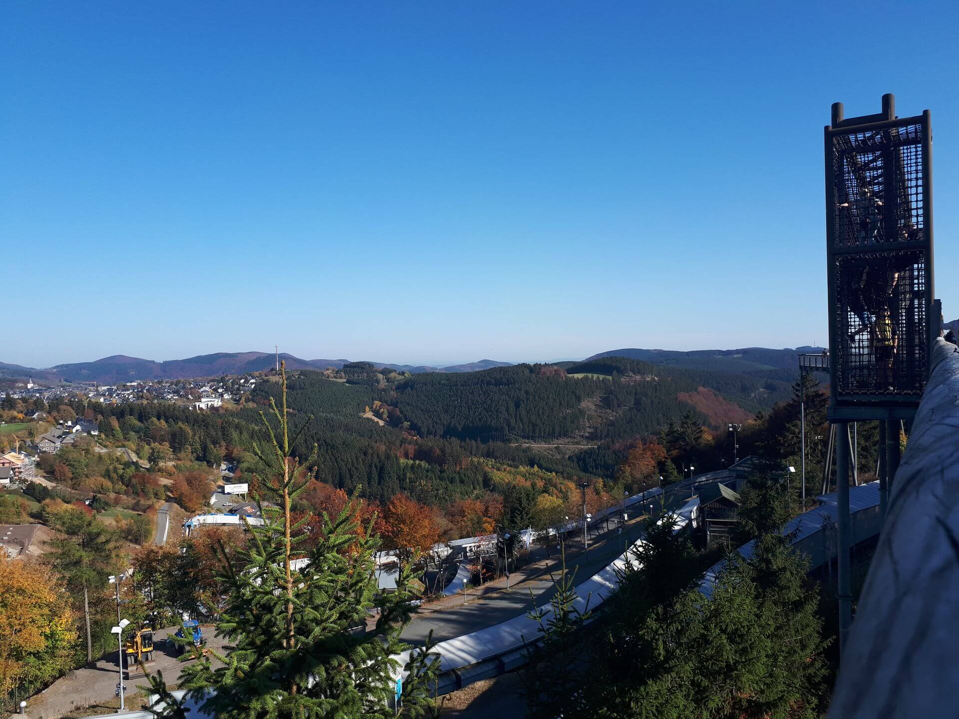 Aussicht Natur von der Panorama Erlebnis Brücke in Winterberg